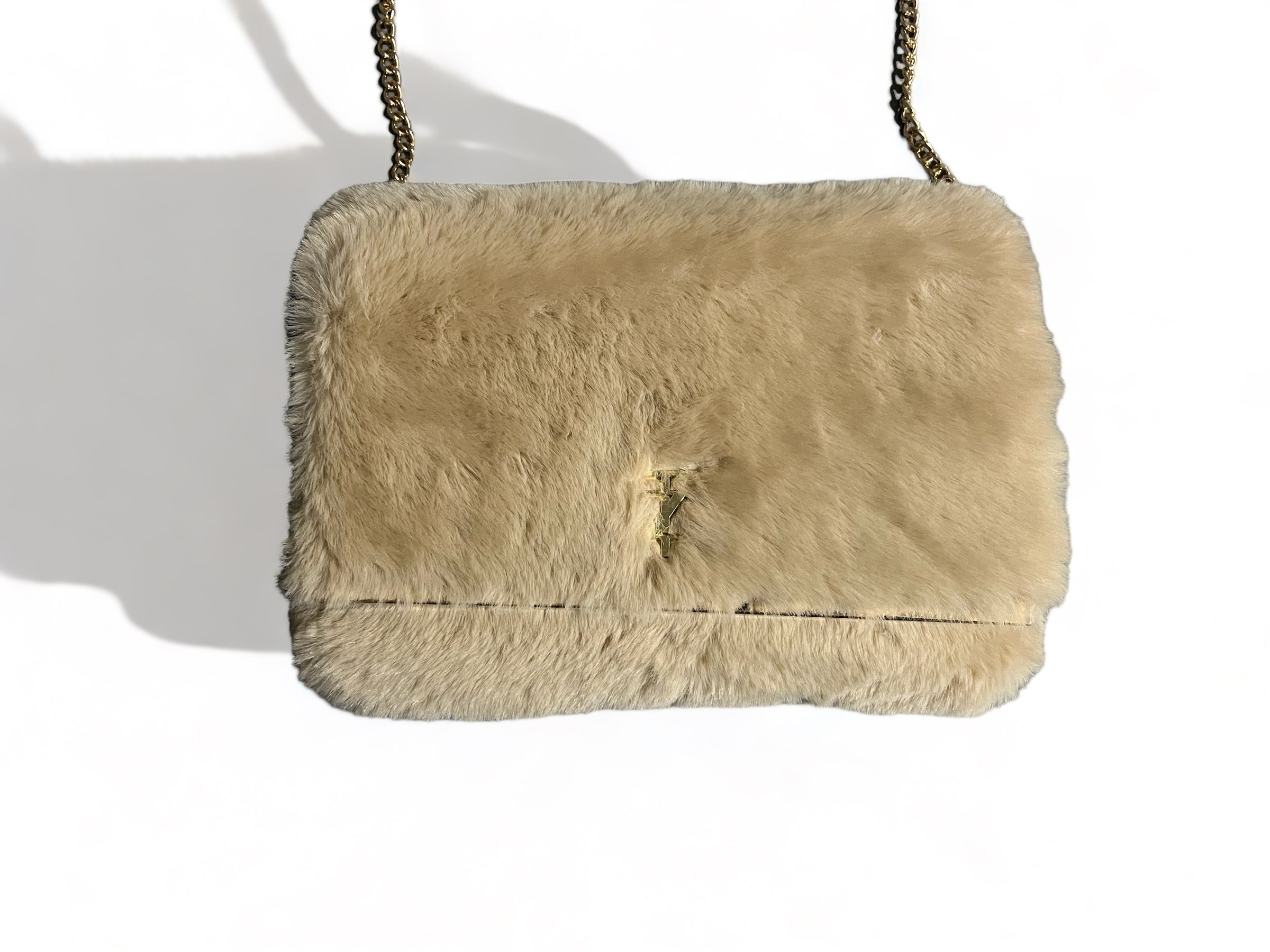 NAKEA shearling jumbo wallet on chain - ivory